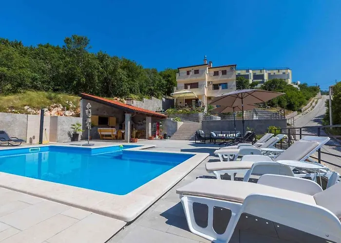 In 39448 Apartment *