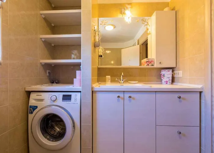 Apartment In 39448 *